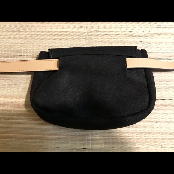 Vince Camuto Belt Bag - Picture 7 of 8